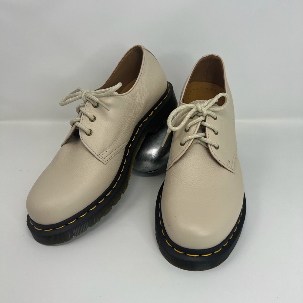 Dr. Martens 1461 Virginia Leather Oxford Shoes.